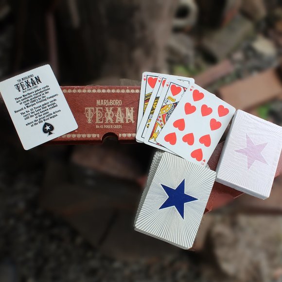 Collectible Marlboro Texan Poker Cards in Mint Condition - Unopened Deck - Picture 2 of 9